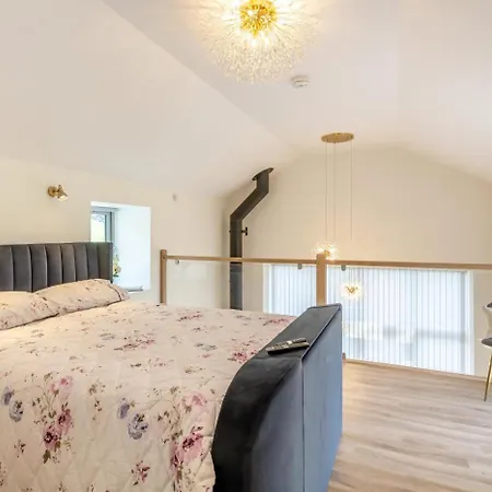 1 Bed In Row Oc-c43317 * Feetham